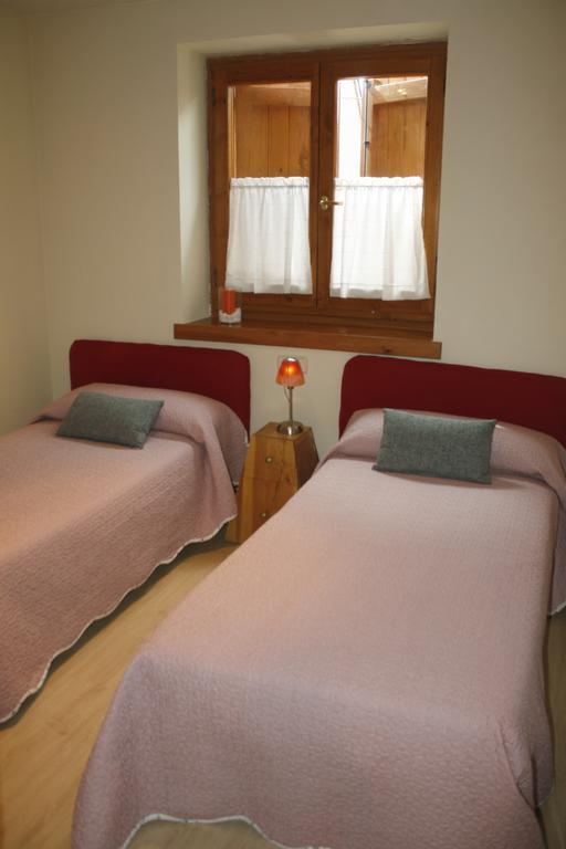 Apartamentos Valle De Aran Mont Cameră foto